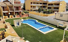 Acogedora casa a 100m de la playa